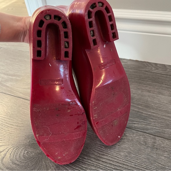 Short Red Rain Boots with Bow & pointed toe | Size 6 🎀 - Picture 6 of 6